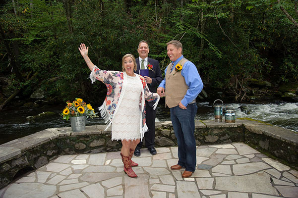 spence cabin wedding package