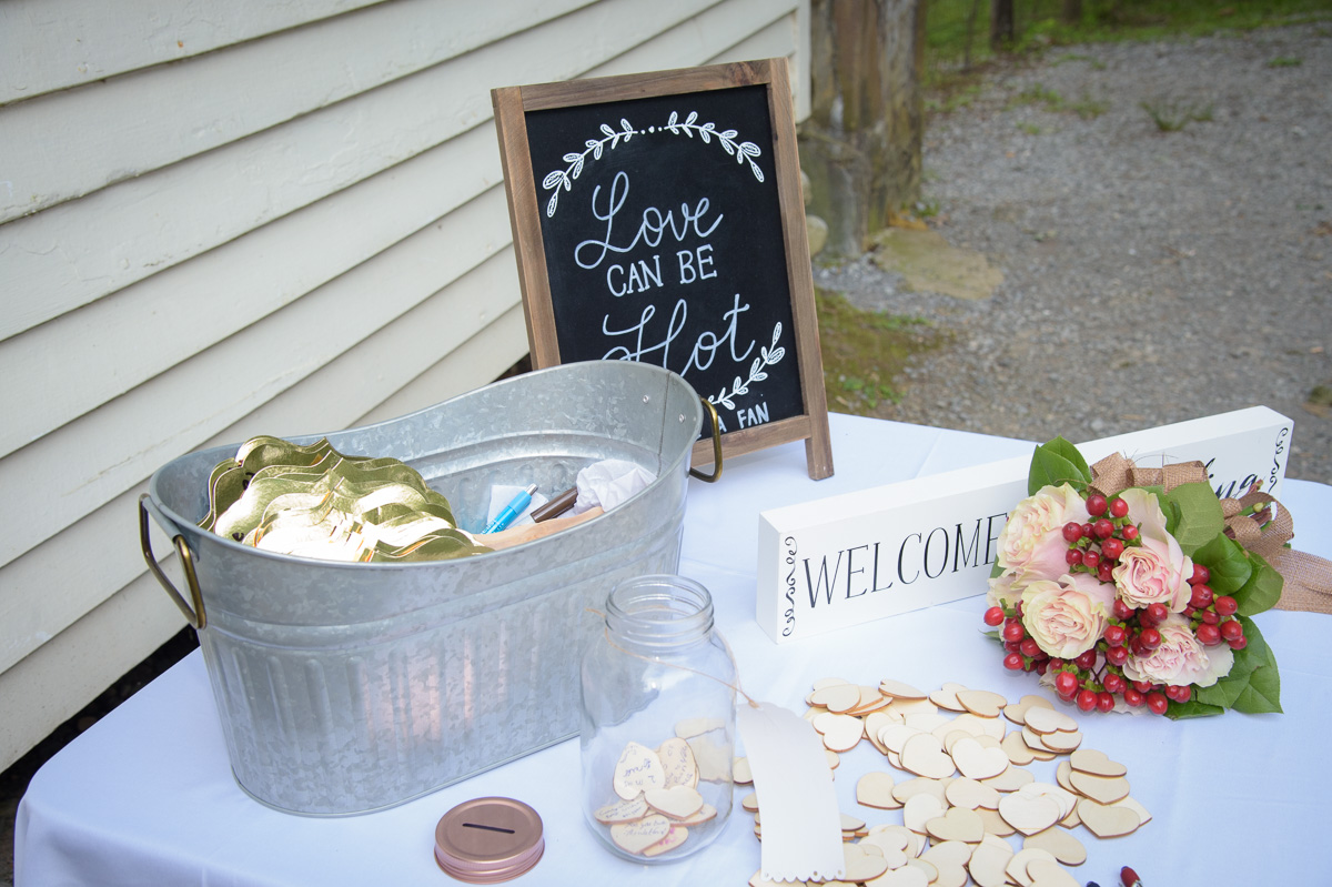 Wedding ceremony in the smoky mountains