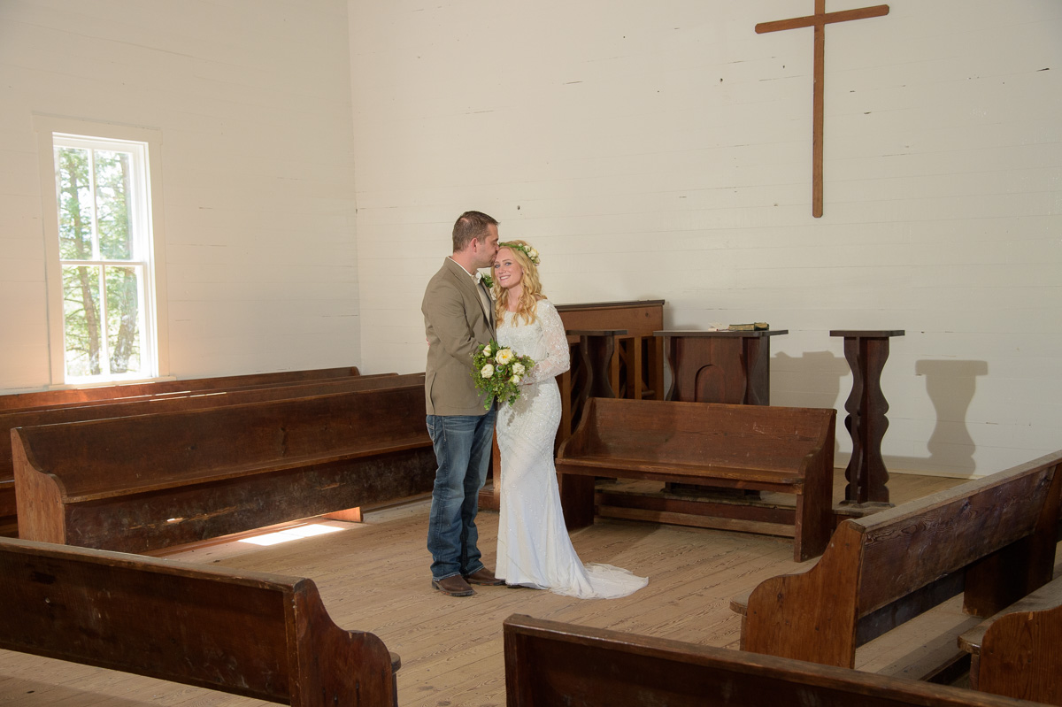 romantic wedding in The Smoky Mountains