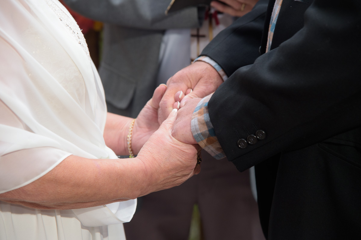 Wedding ceremony in Cabin