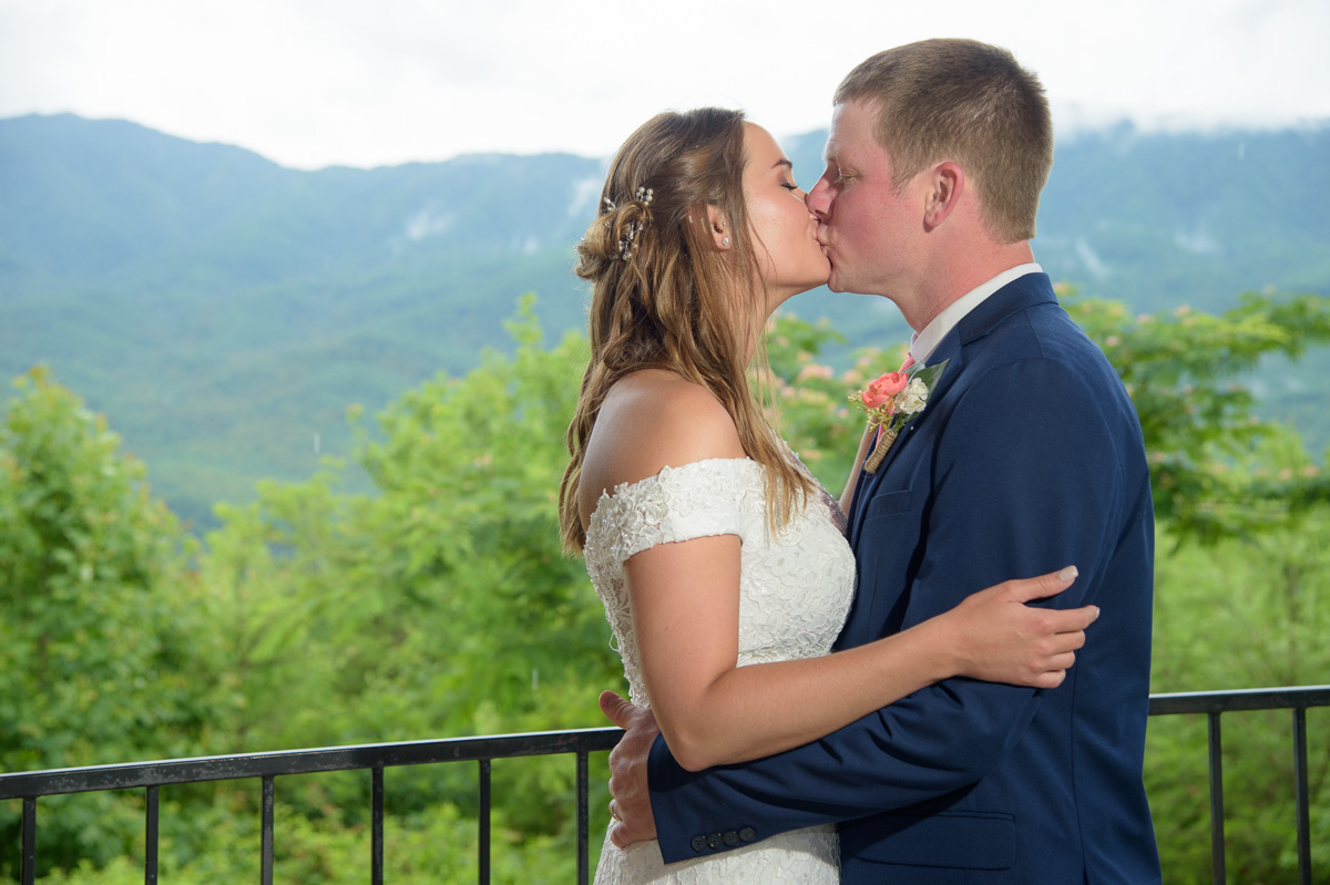 Gatlinburg elopement package