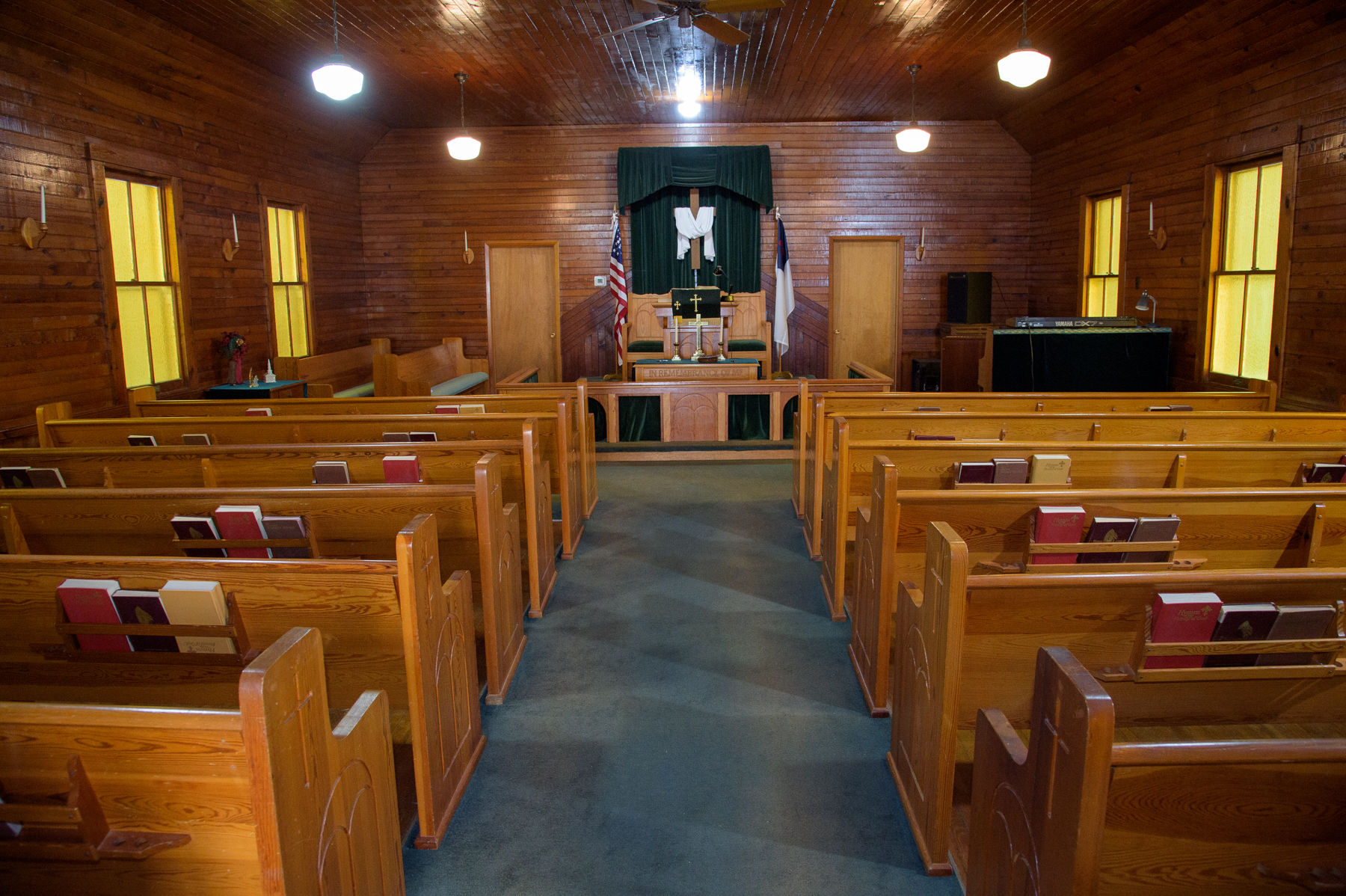 Smoky Mountain chapel weddings in Pigeon Forge and Gatlinburg