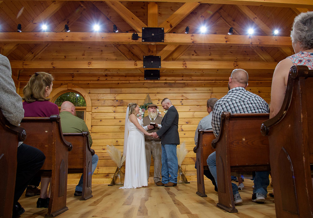 gatlinburg chapel wedding