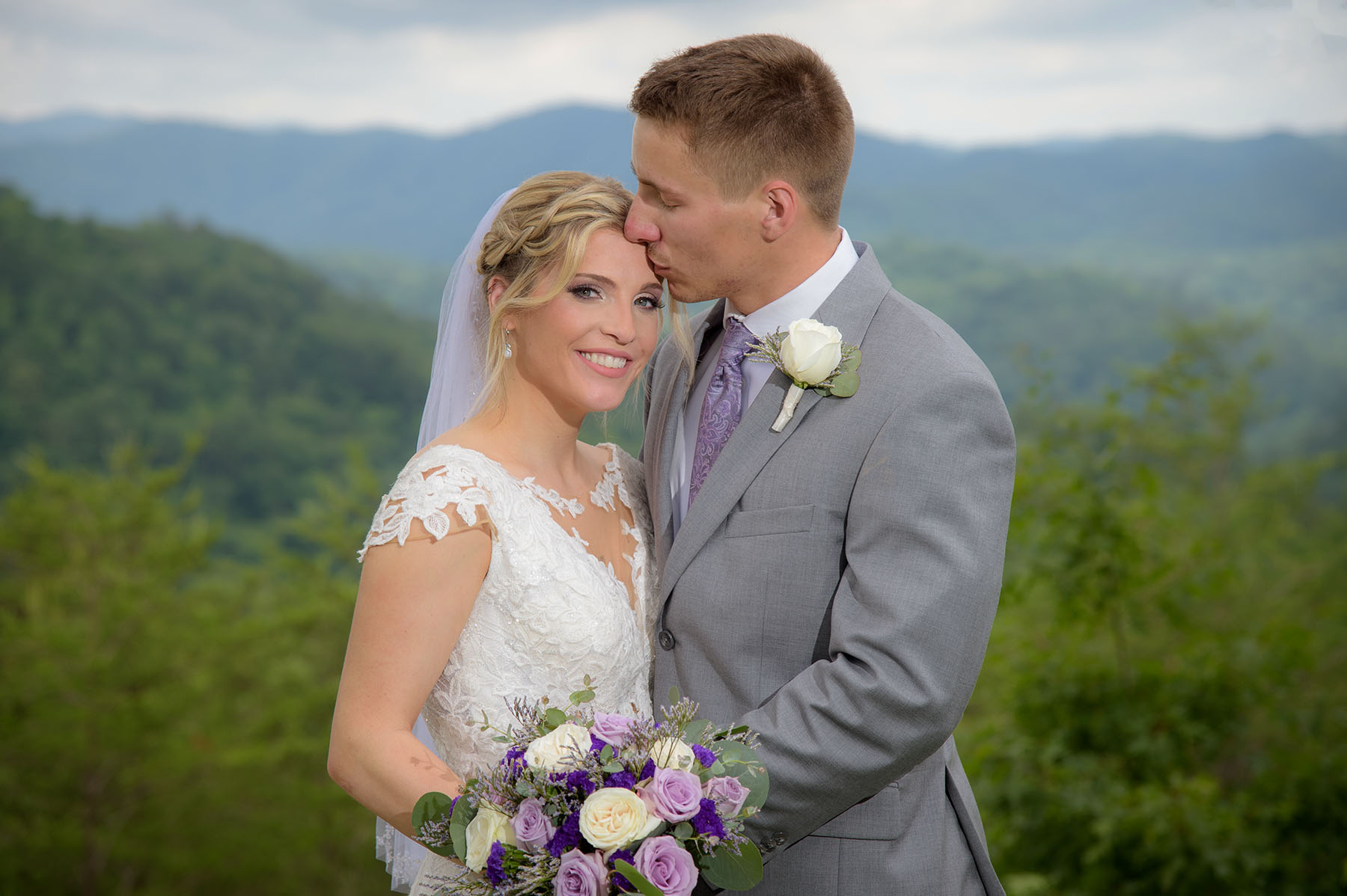 Wedding at foothills parkway