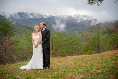 foothills parkway gatlinubrg elopement